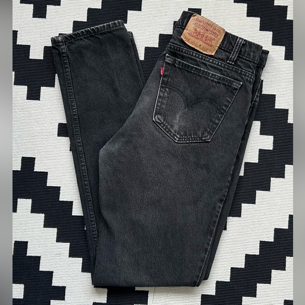 Levi's Slim Straight Black Jeans
